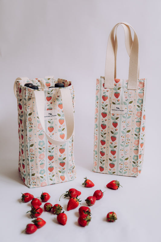 2 Bottle Bag - Vintage Strawberries