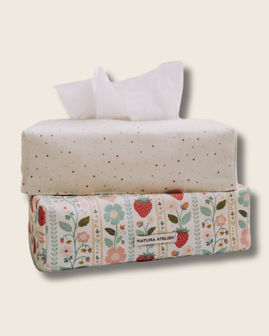Tissue Box Cover- Vintage Strawberries